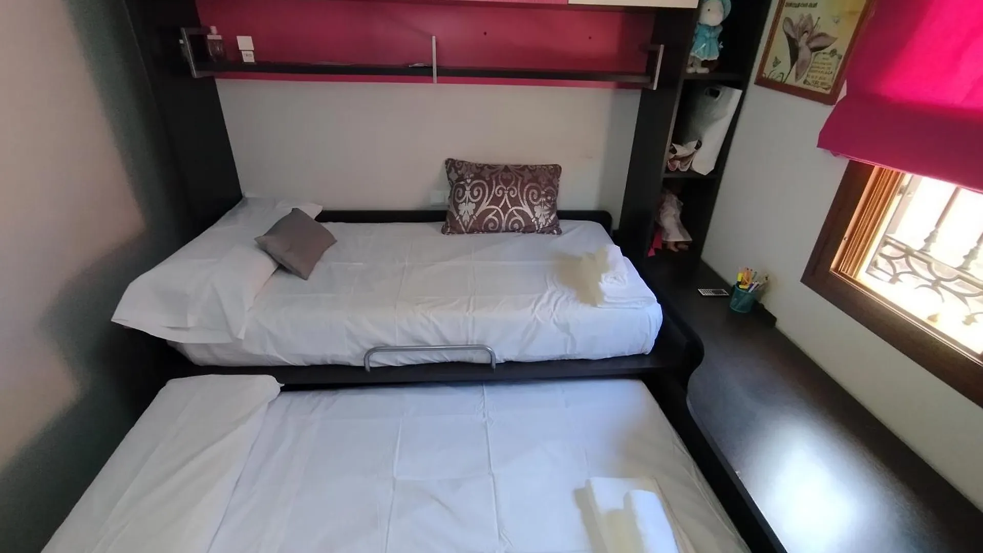 Adosado Centro Urbano 3 Dorm Patio Terraza Wi-Fi Puente Genil 1-6 Huesped Apartment 0*,